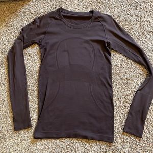 Swiftly long sleeve size 6